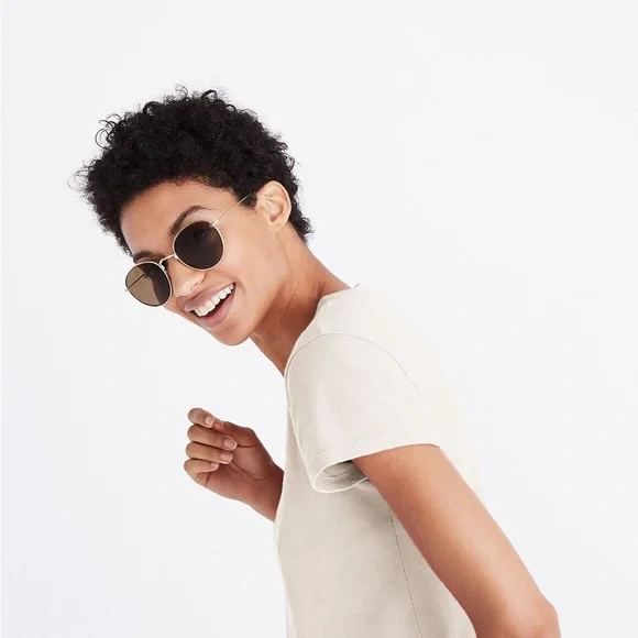 | madewell • rivet & thread vintage shrunken tee • size xsmall | - Picture 2 of 4